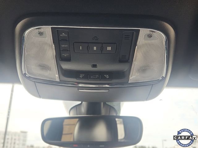 Used 2018 Jeep Grand Cherokee Limited image 19