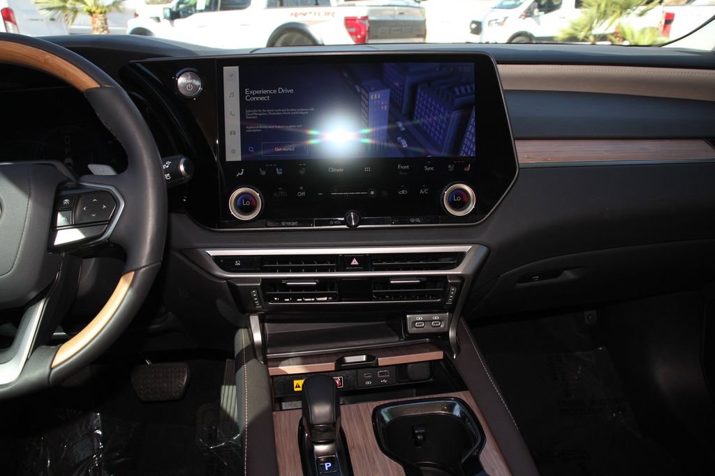 Used 2024 Lexus RX 350 w/ Convenience Package AWD/4WD image 18