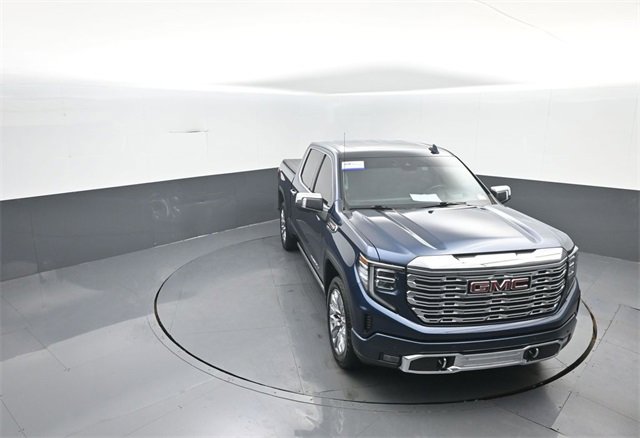 Used 2022 GMC Sierra 1500 Denali w/ Denali Reserve Package image 26