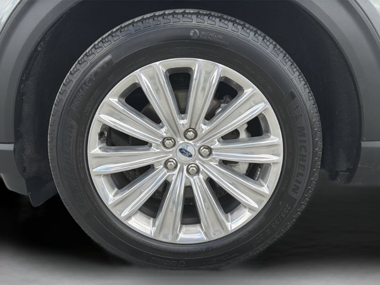 Certified 2023 Ford Explorer Limited w/ Limited Technology Package RWD image 35