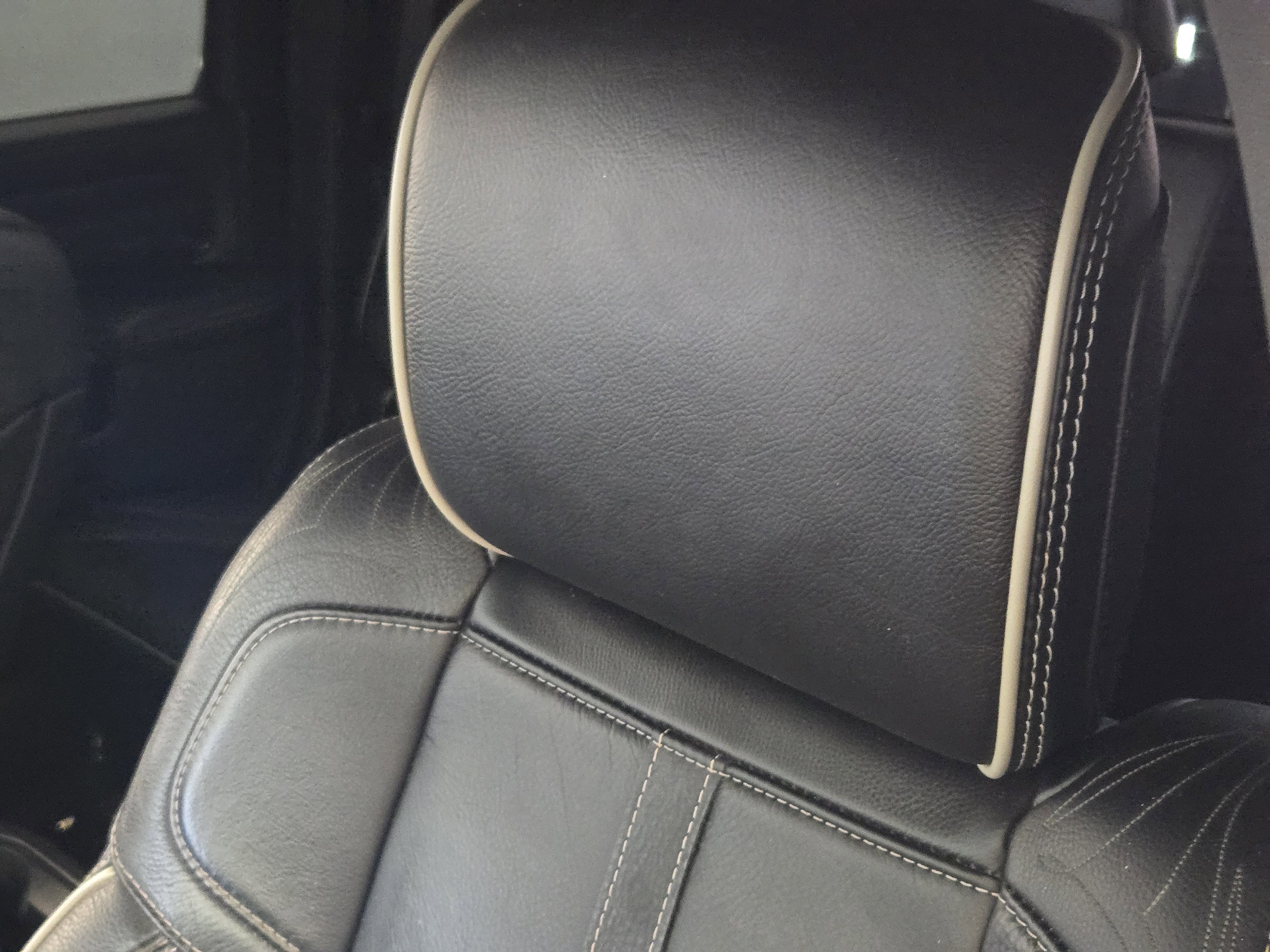 Used 2024 RAM 2500 Limited image 15