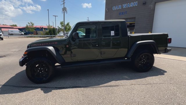 Used 2022 Jeep Gladiator Mojave w/ Cold Weather Group AWD/4WD image 6