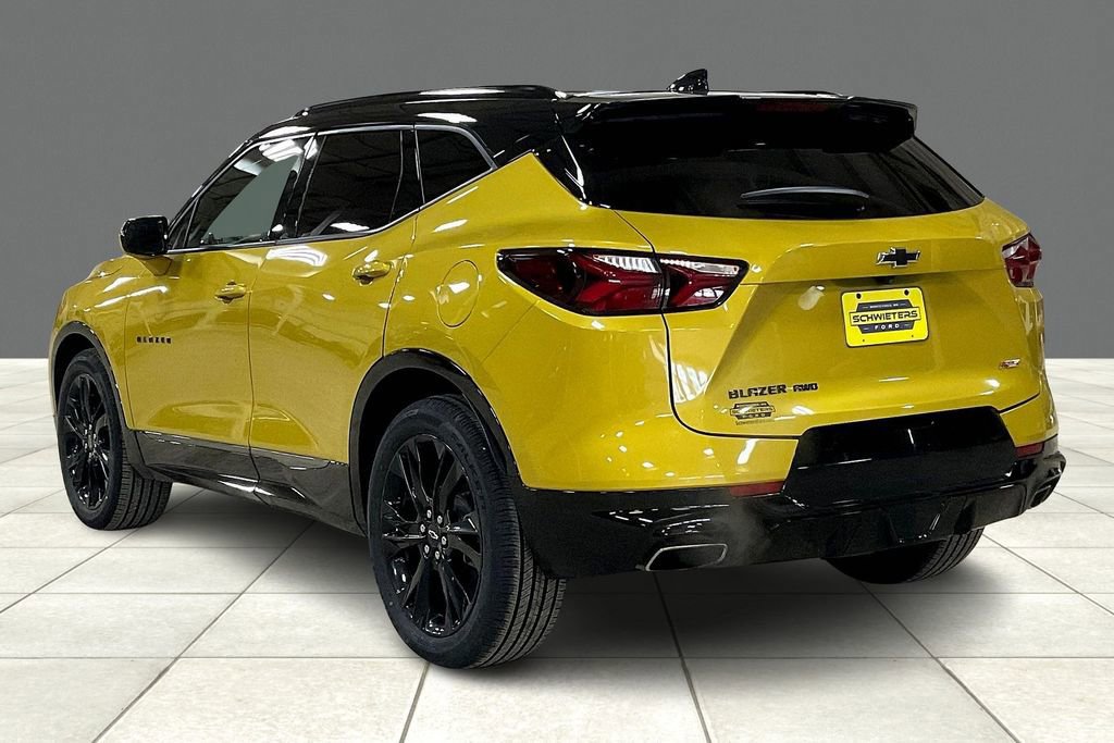 Used 2022 Chevrolet Blazer RS w/ Enhanced Convenience Package image 2