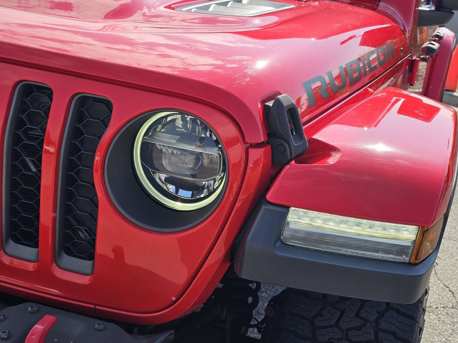 Used 2020 Jeep Gladiator Rubicon AWD/4WD image 10