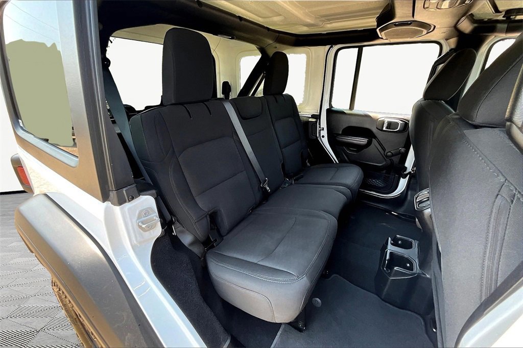 Used 2020 Jeep Wrangler Unlimited Sport image 27