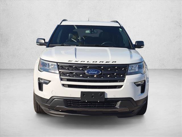 Certified 2018 Ford Explorer XLT w/ Equipment Group 202A AWD/4WD image 2
