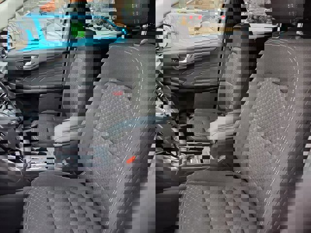 Certified 2023 Ford Escape Active w/ Tech Pack #2 image 6