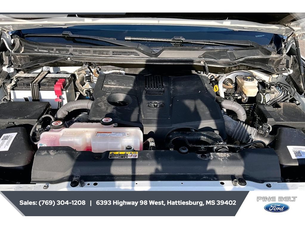 Used 2023 Toyota Tundra SR5 AWD/4WD image 9