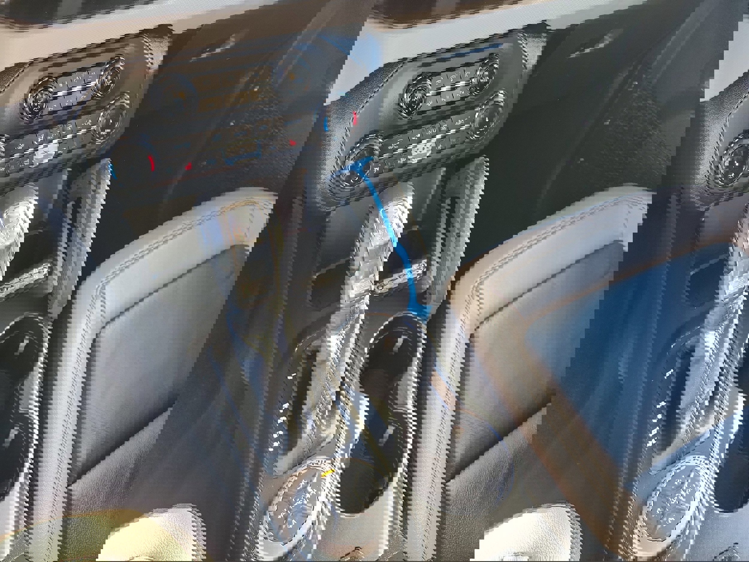 Certified 2022 Ford Bronco Wildtrak image 32