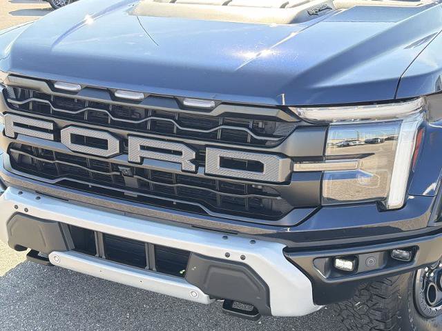 Certified 2024 Ford F150 Raptor AWD/4WD image 11