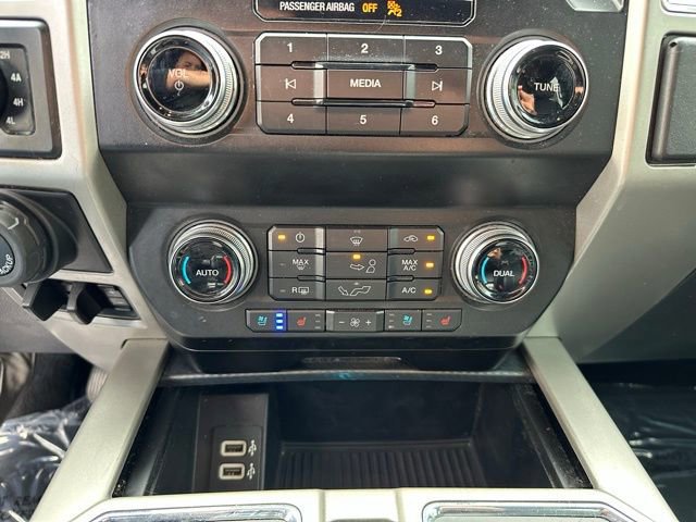 Certified 2020 Ford F150 Lariat w/ Equipment Group 502A Luxury image 19