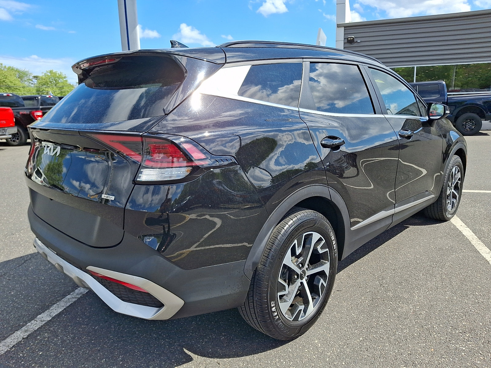 Used 2023 Kia Sportage EX w/ EX Premium Package AWD/4WD image 11