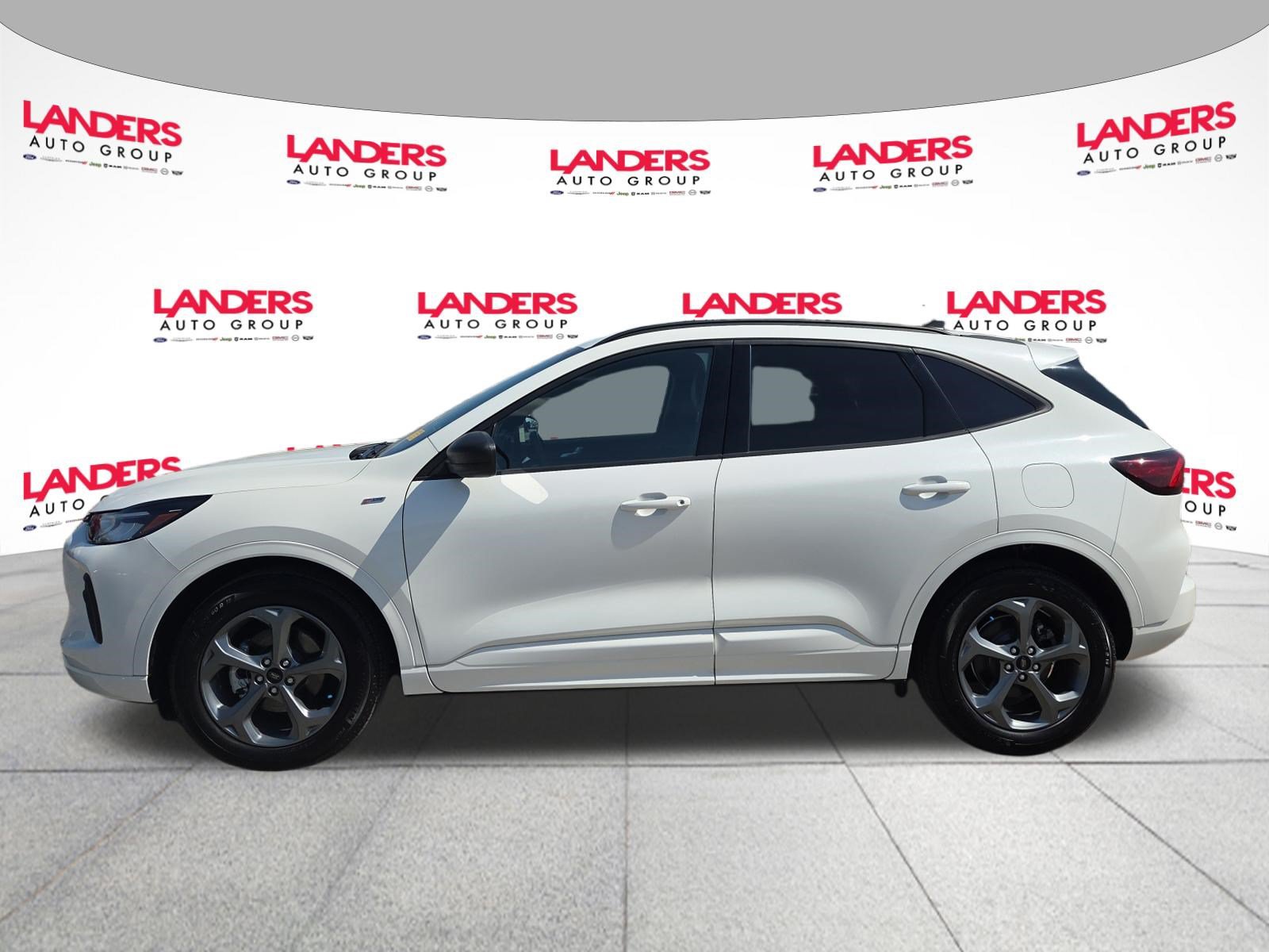 Certified 2024 Ford Escape ST-Line FWD image 6