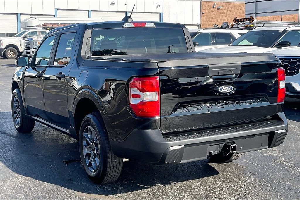 Certified 2025 Ford Maverick XLT w/ Equipment Group 302A AWD/4WD image 10