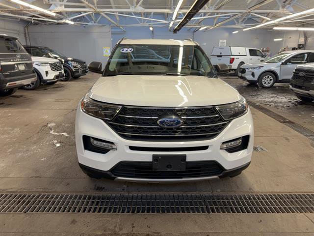 Certified 2022 Ford Explorer XLT w/ Equipment Group 202A image 8