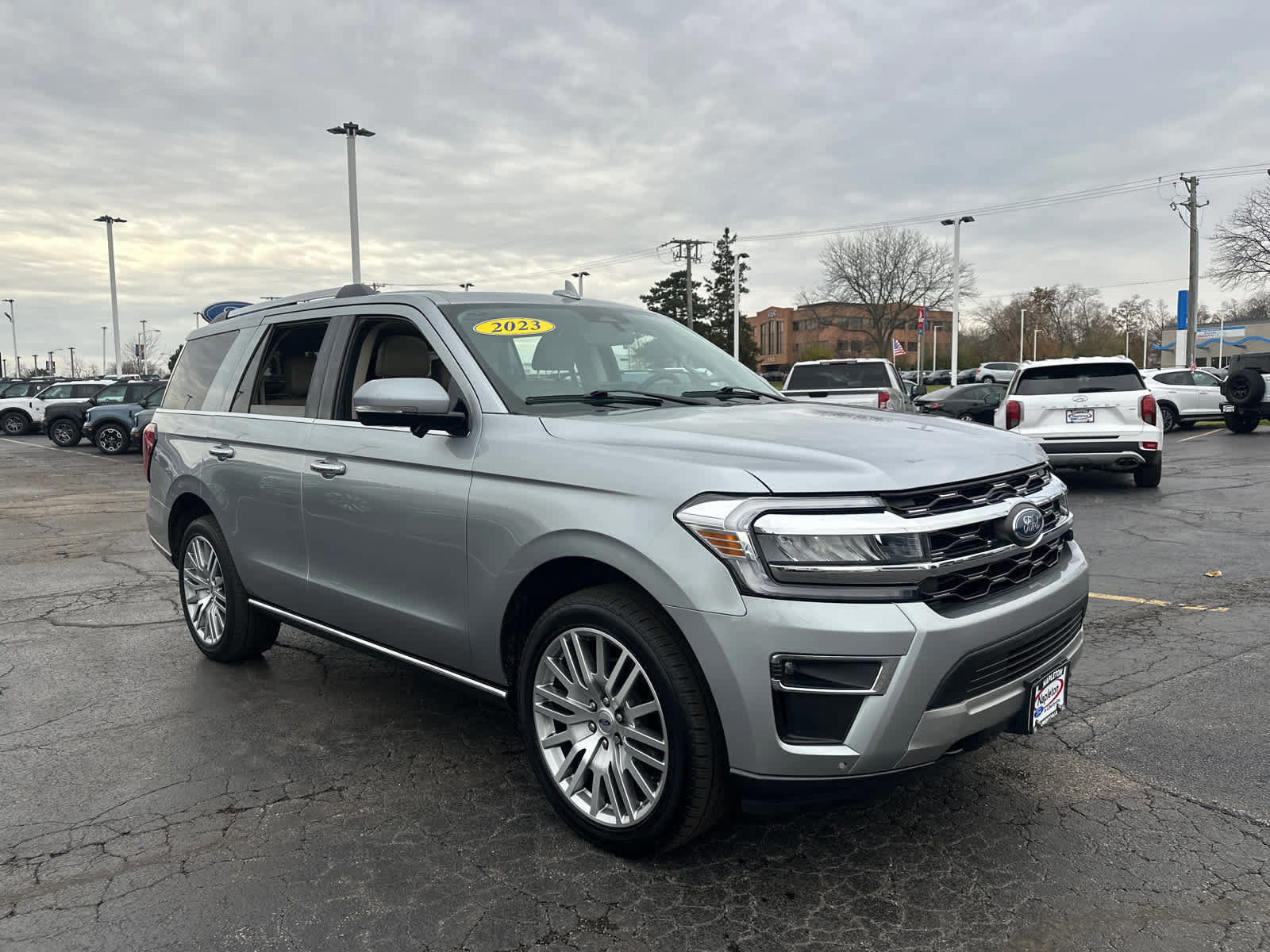 Certified 2023 Ford Expedition Limited image 9