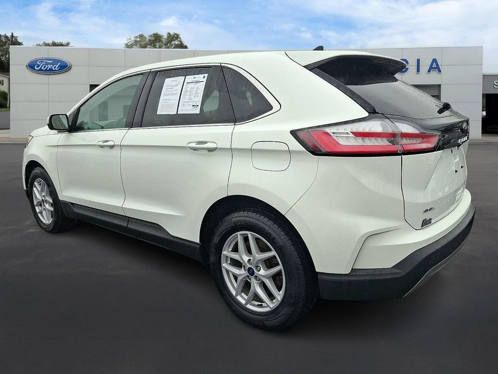 Certified 2022 Ford Edge SEL w/ Convenience Package image 3