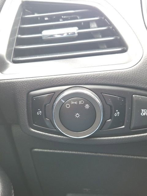 Certified 2024 Ford Edge SEL image 24