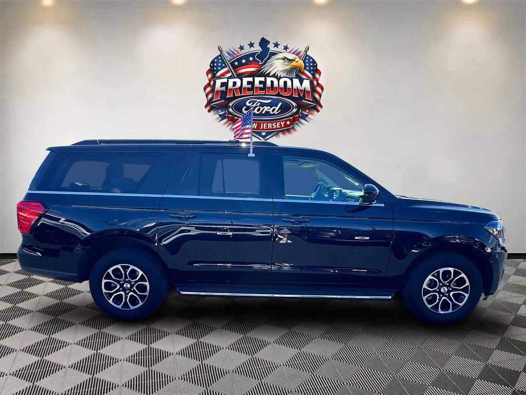 Certified 2023 Ford Expedition Max XLT AWD/4WD image 4