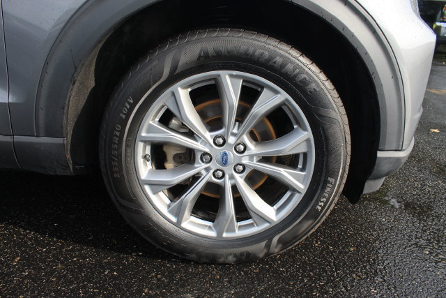 Certified 2023 Ford Explorer Limited w/ Class IV Trailer Tow Package AWD/4WD image 21