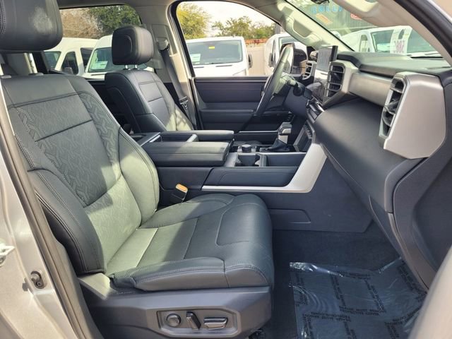 Used 2024 Toyota Tundra Limited image 18