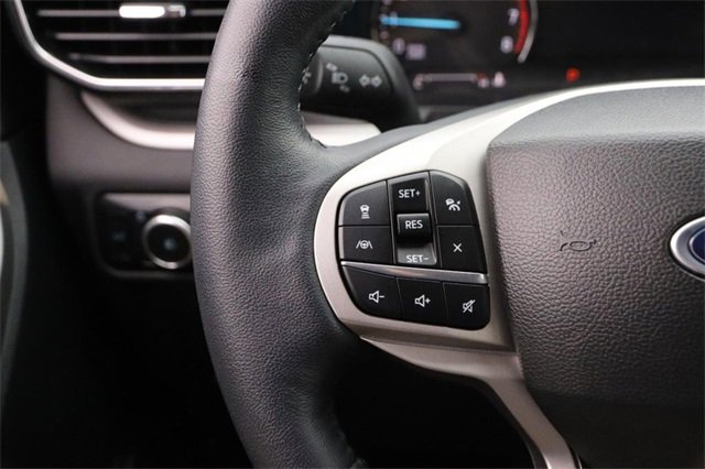 Certified 2023 Ford Explorer XLT w/ Equipment Group 202A image 14