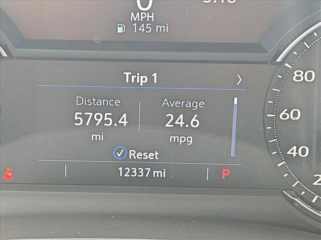 Used 2025 Cadillac XT5 Luxury FWD image 11