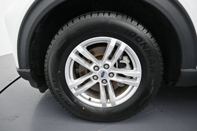 Certified 2021 Ford Explorer XLT RWD image 9