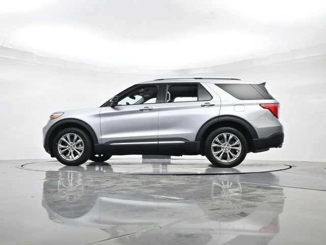 Certified 2023 Ford Explorer Limited w/ Equipment Group 301A AWD/4WD image 42