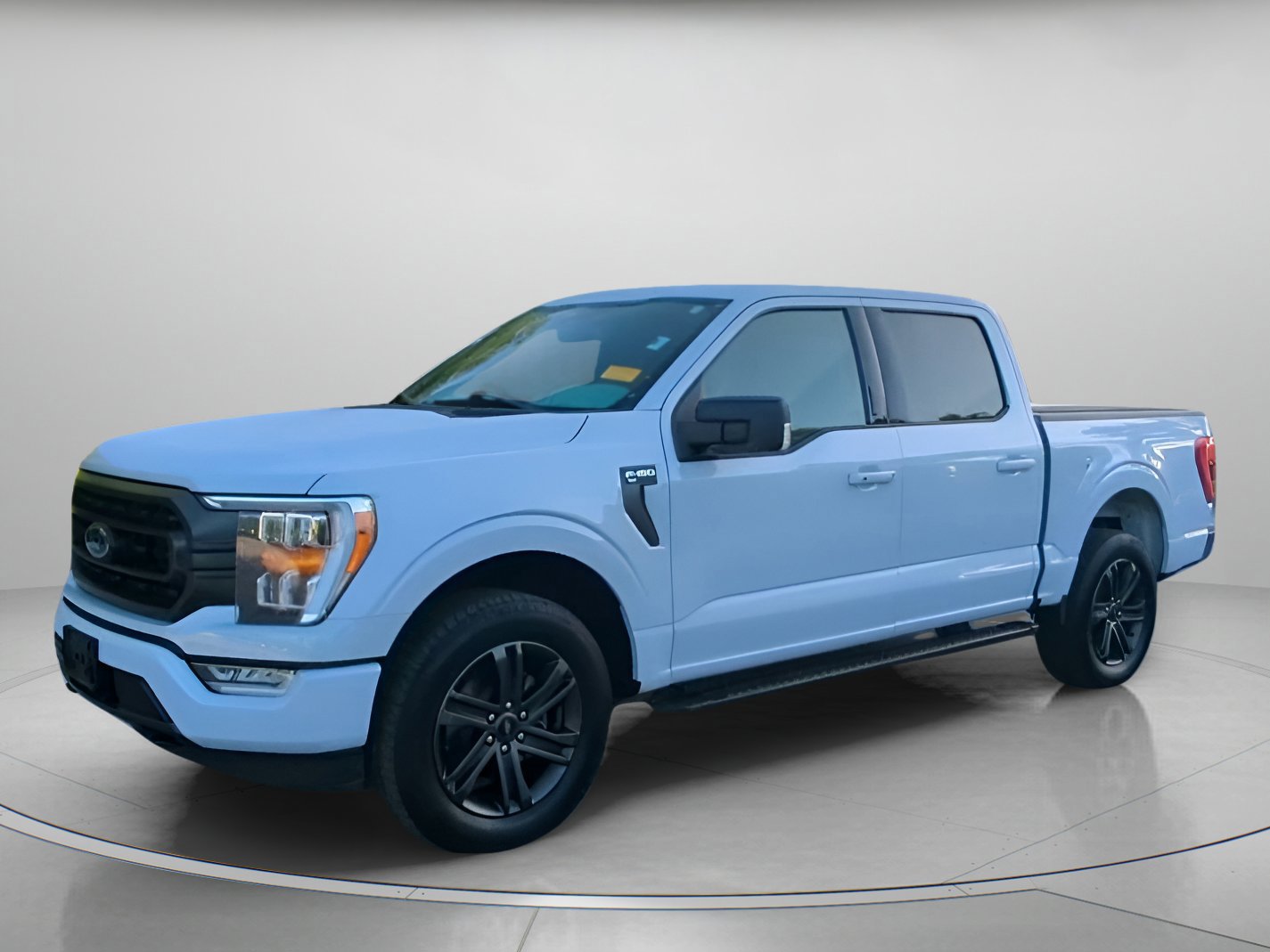 Certified 2022 Ford F150 XLT w/ Equipment Group 302A High image 5