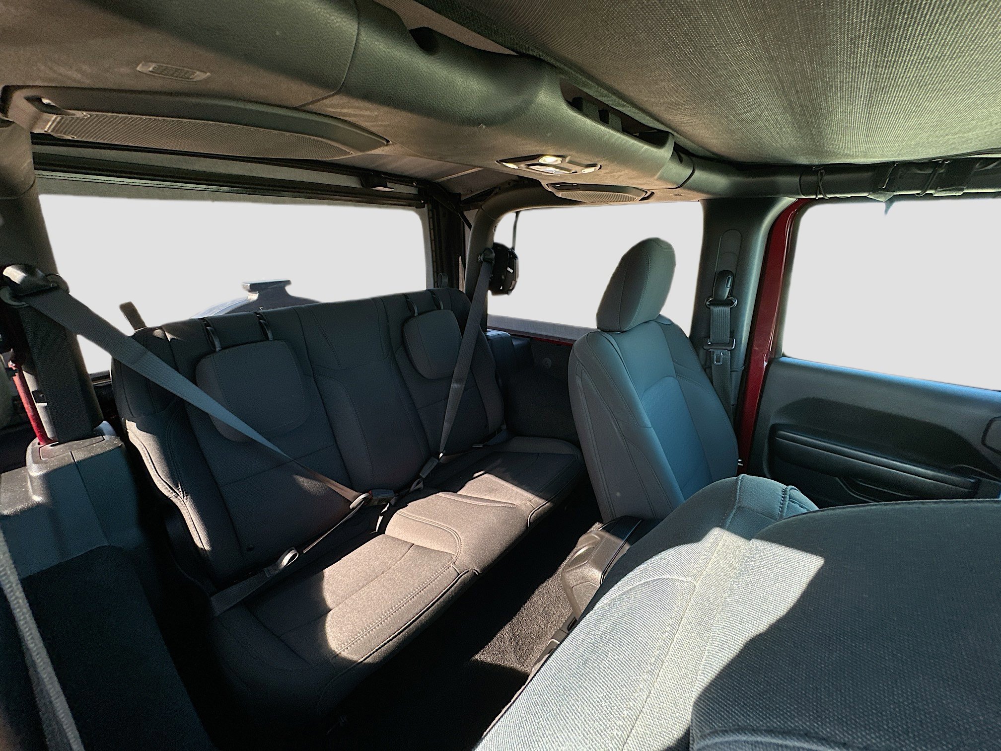 Used 2021 Jeep Wrangler Sport image 24