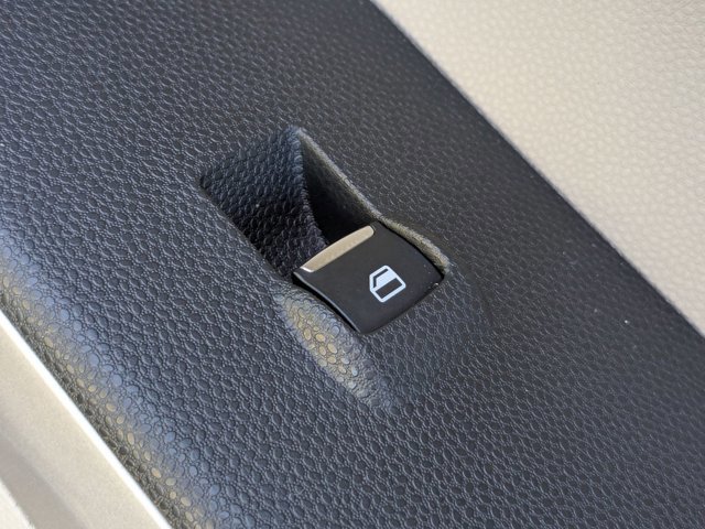 Certified 2021 Ford EcoSport Titanium image 38