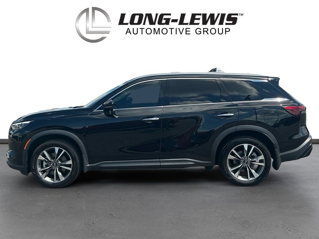 Used 2023 INFINITI QX60 Luxe w/ Cargo Package FWD image 2
