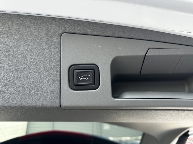 Used 2023 Cadillac XT5 Premium Luxury AWD/4WD image 43