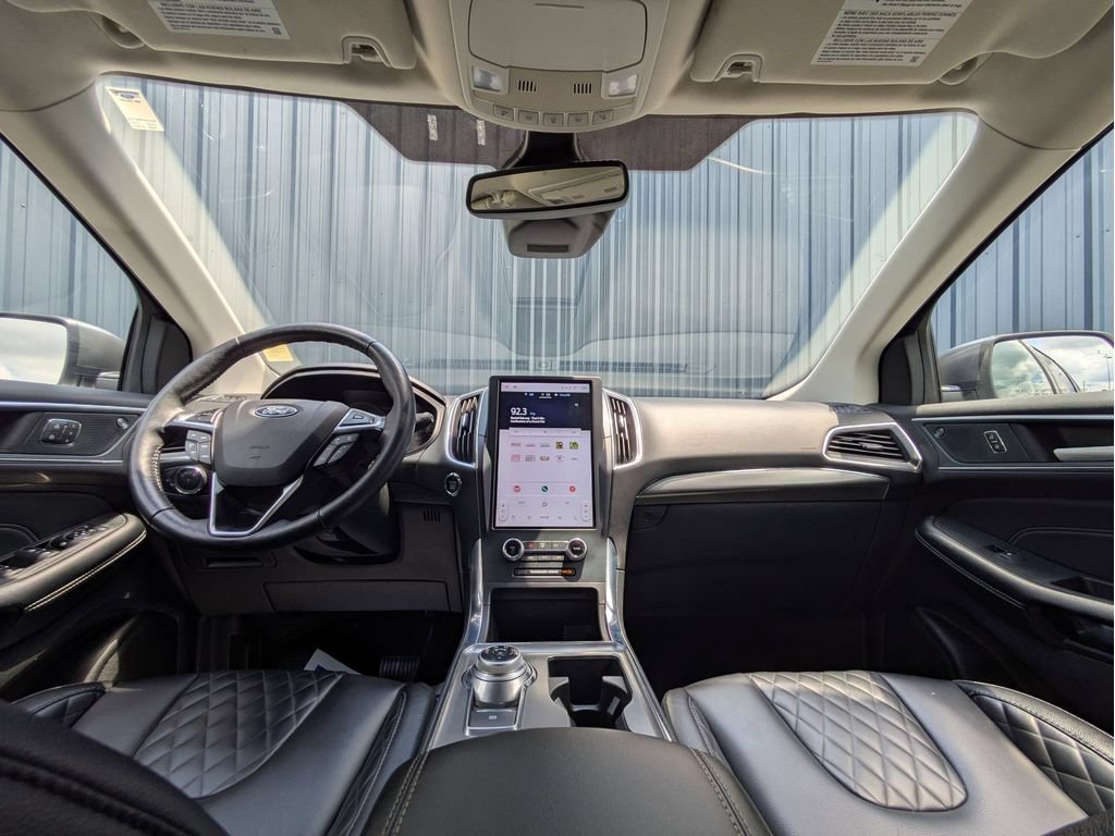Certified 2024 Ford Edge Titanium AWD/4WD image 25