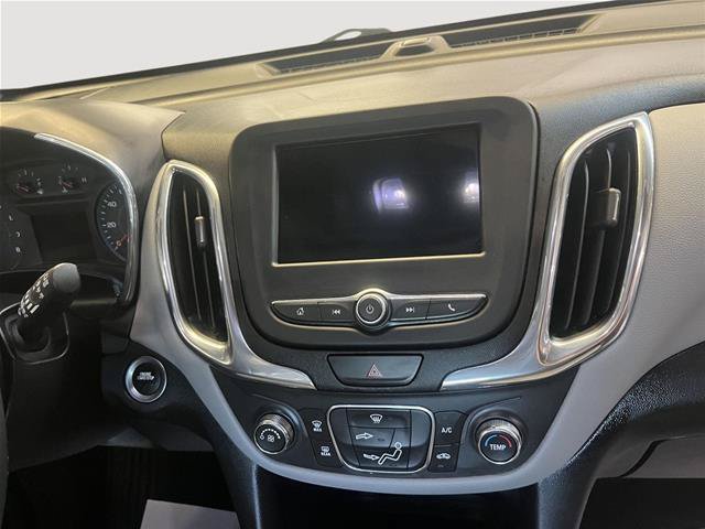 Used 2019 Chevrolet Equinox LS AWD/4WD image 22