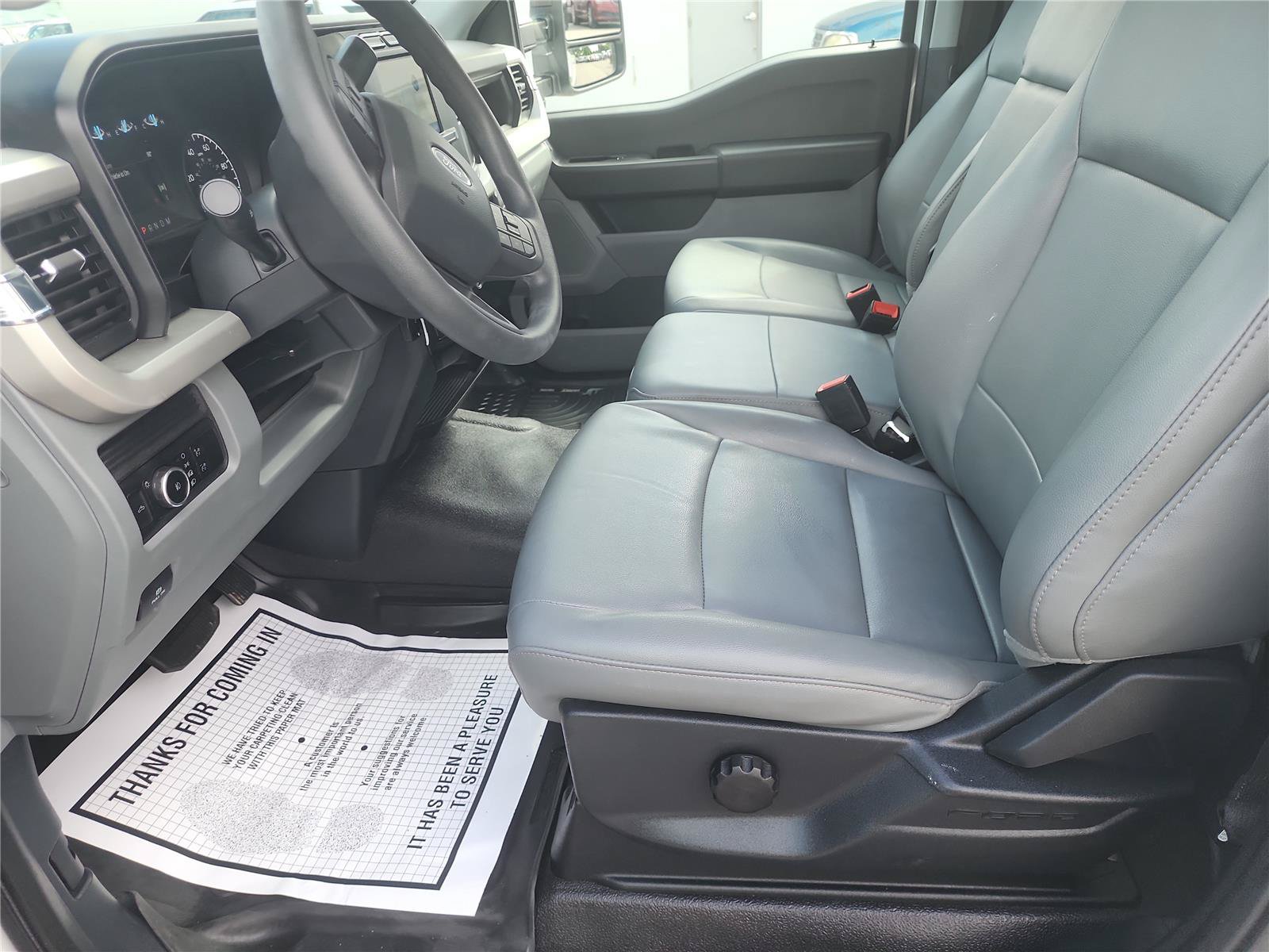 Certified 2023 Ford F250 XL w/ XL Chrome Package RWD image 16