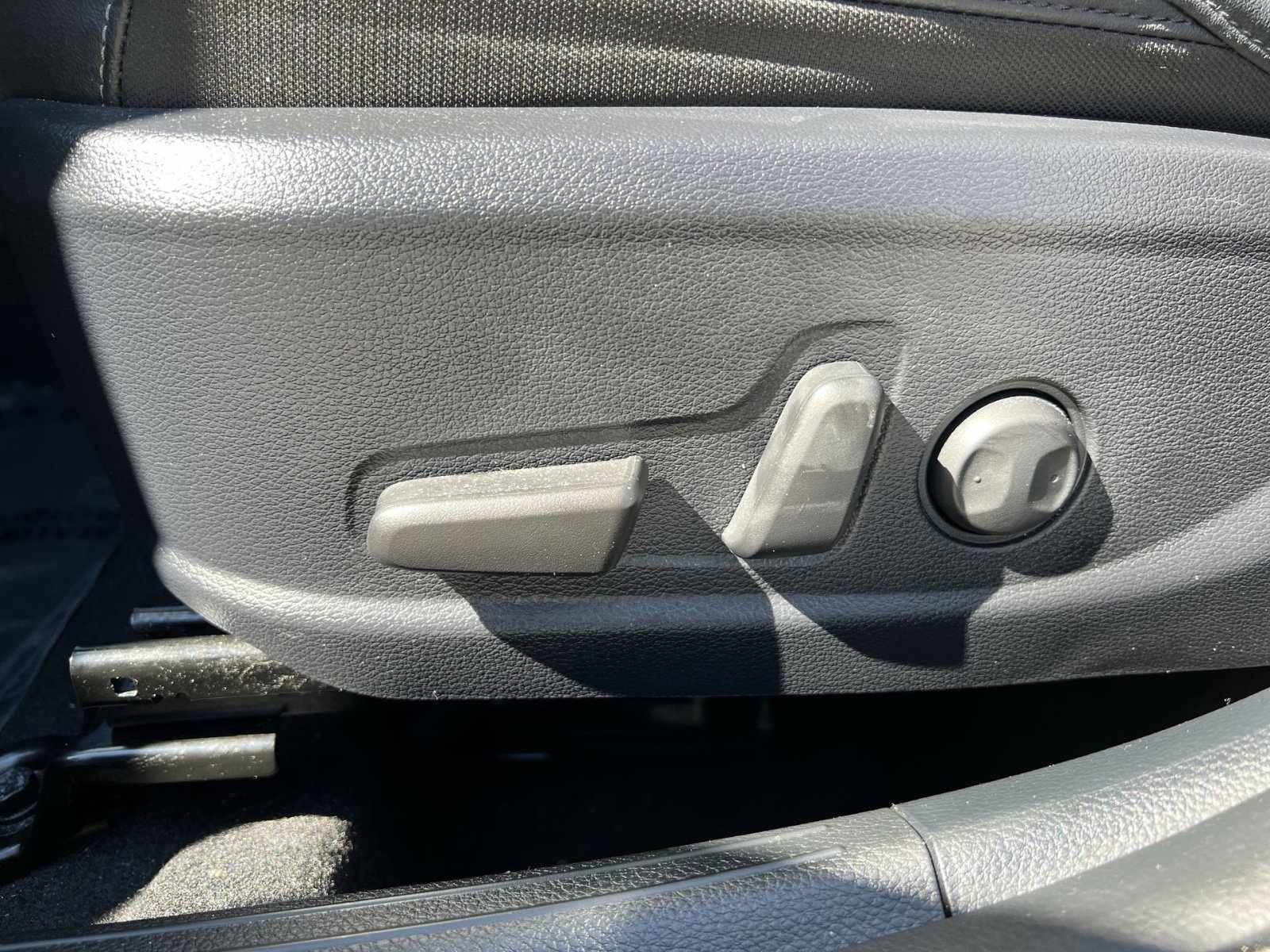 Used 2024 Kia Seltos SX w/ SX Sunroof Package image 14