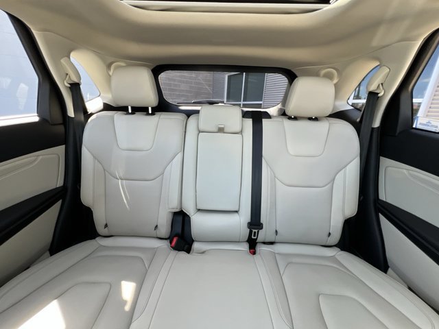 Certified 2018 Ford Edge Titanium w/ Equipment Group 301A AWD/4WD image 23