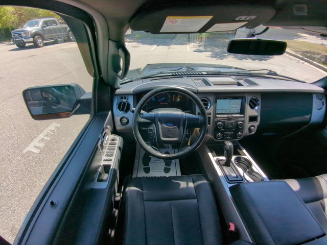 Certified 2017 Ford Expedition XLT w/ Equipment Group 202A AWD/4WD image 23