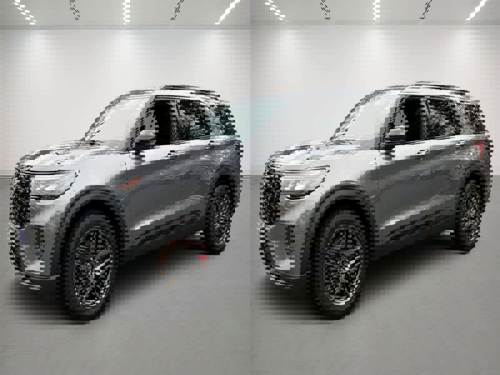 Certified 2025 Ford Explorer ST-Line w/ ST-Line Street Pack image 1