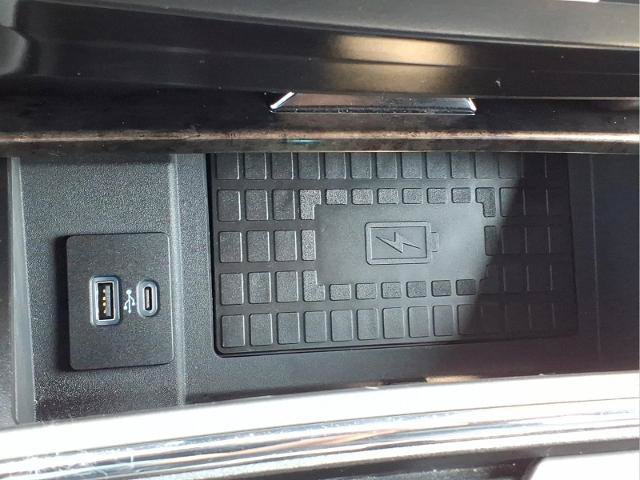 Certified 2022 Ford F350 Lariat w/ Lariat Ultimate Package AWD/4WD image 19
