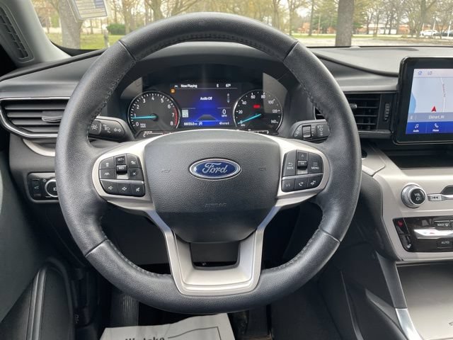 Certified 2024 Ford Explorer XLT w/ Equipment Group 202A AWD/4WD image 13