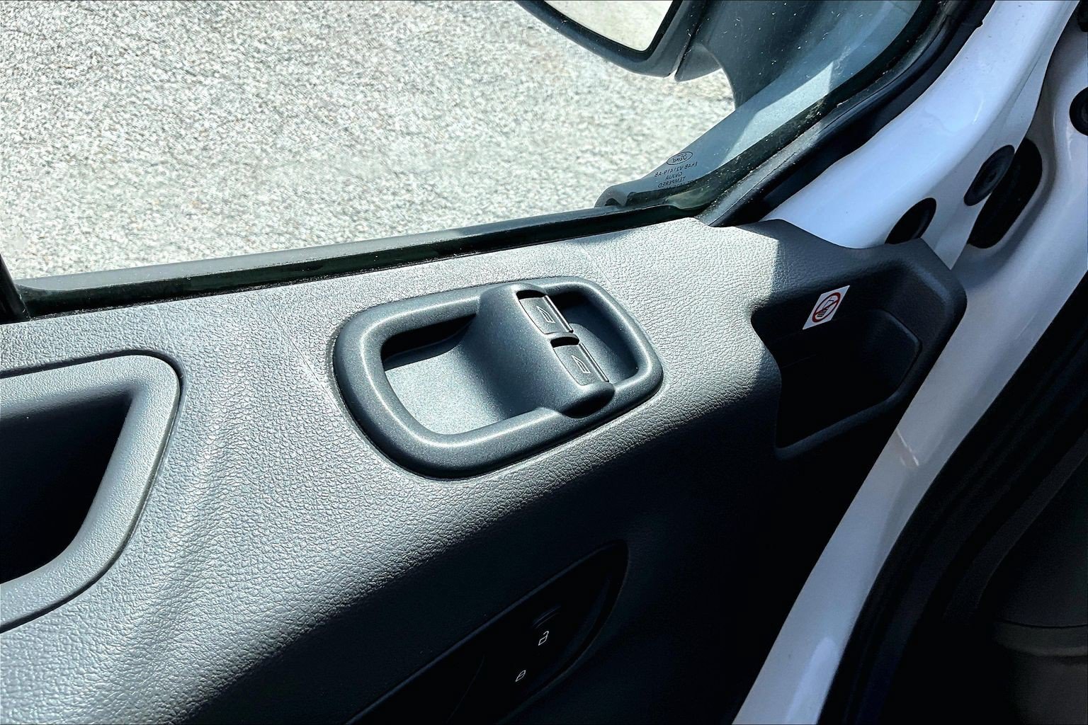 Certified 2020 Ford Transit 350 XLT RWD image 33