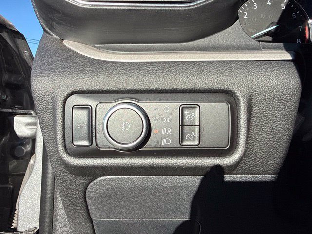 Certified 2023 Ford Explorer XLT w/ Equipment Group 202A AWD/4WD image 18