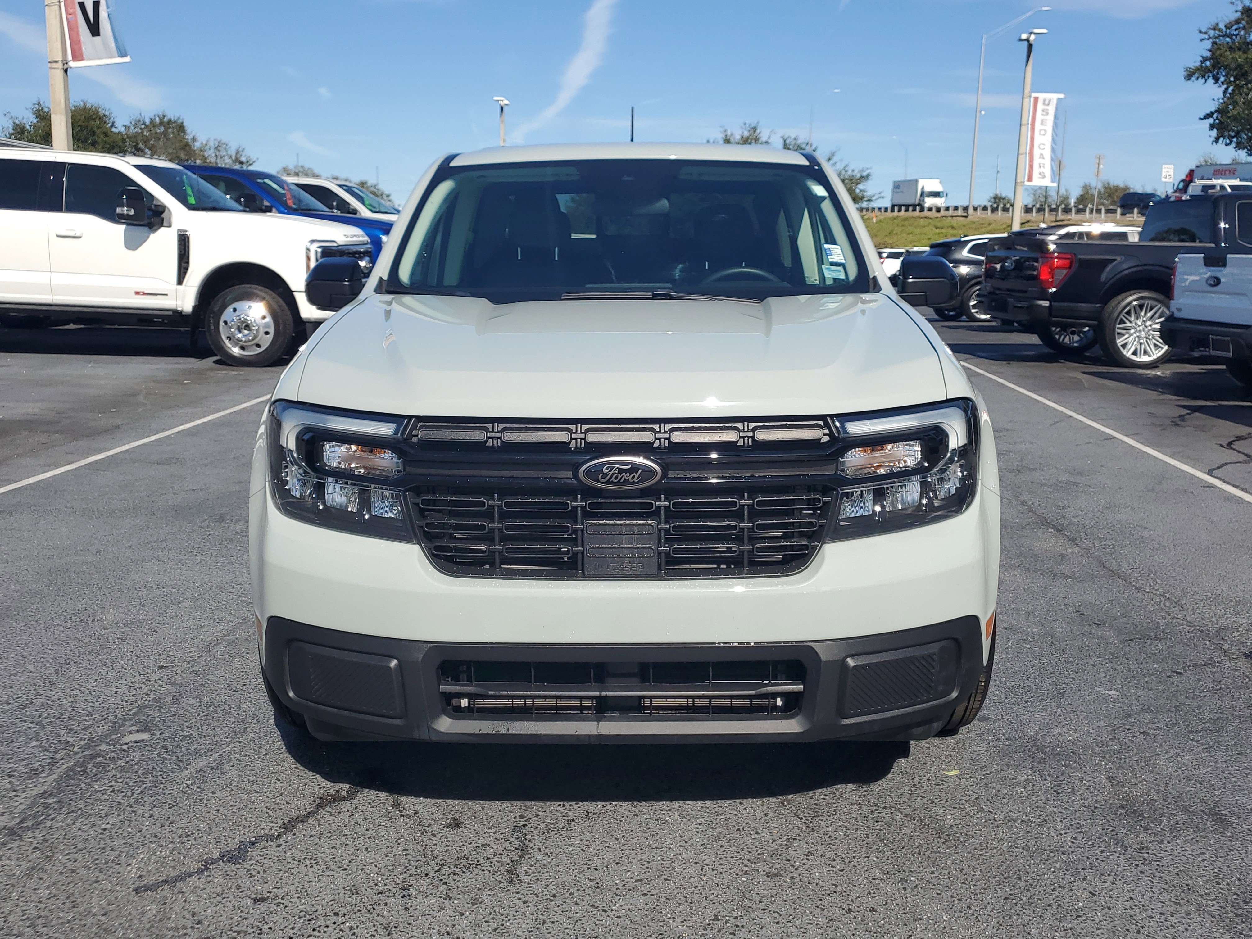 Certified 2024 Ford Maverick Lariat w/ Black Appearance Package image 5