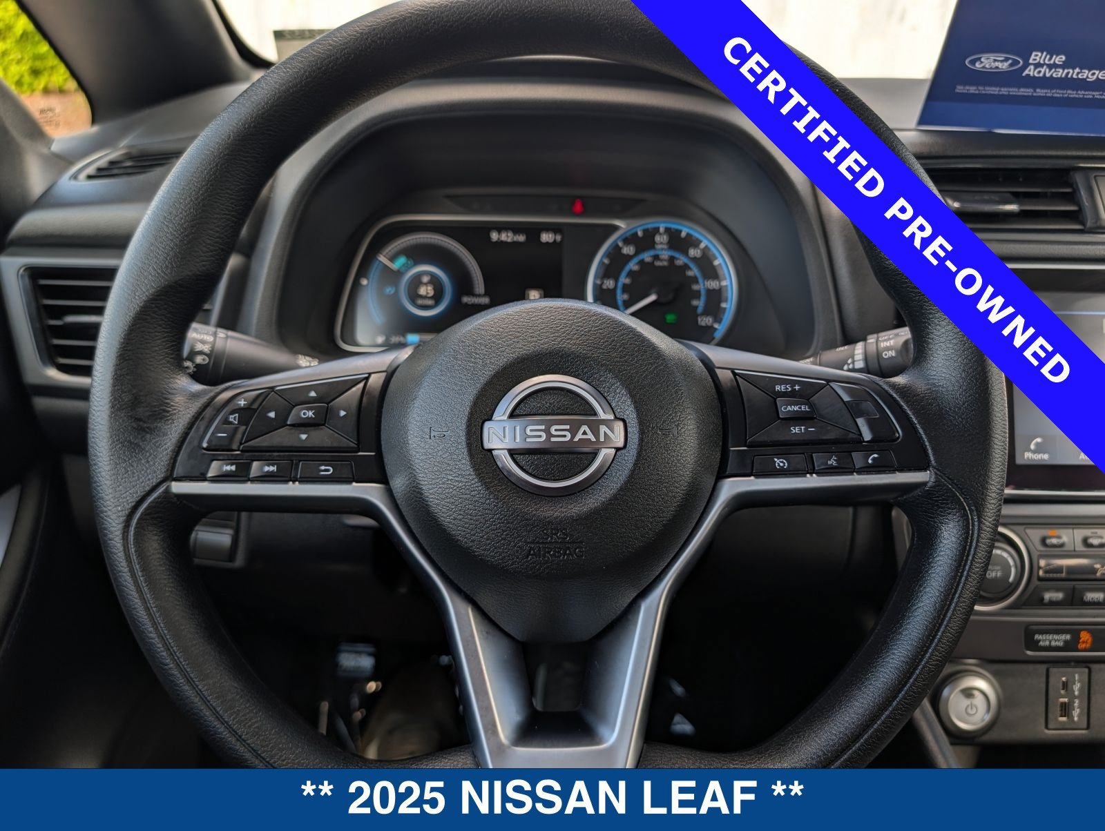 Used 2025 Nissan Leaf S FWD image 26