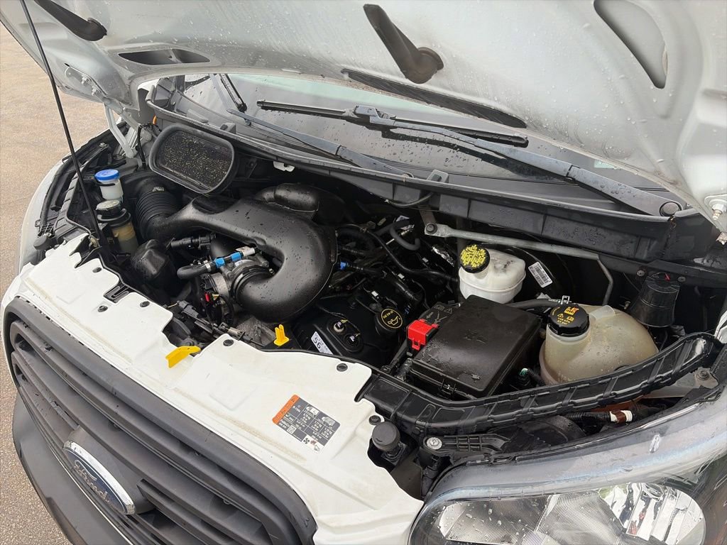 Certified 2019 Ford Transit 150 130 Medium Roof RWD image 39