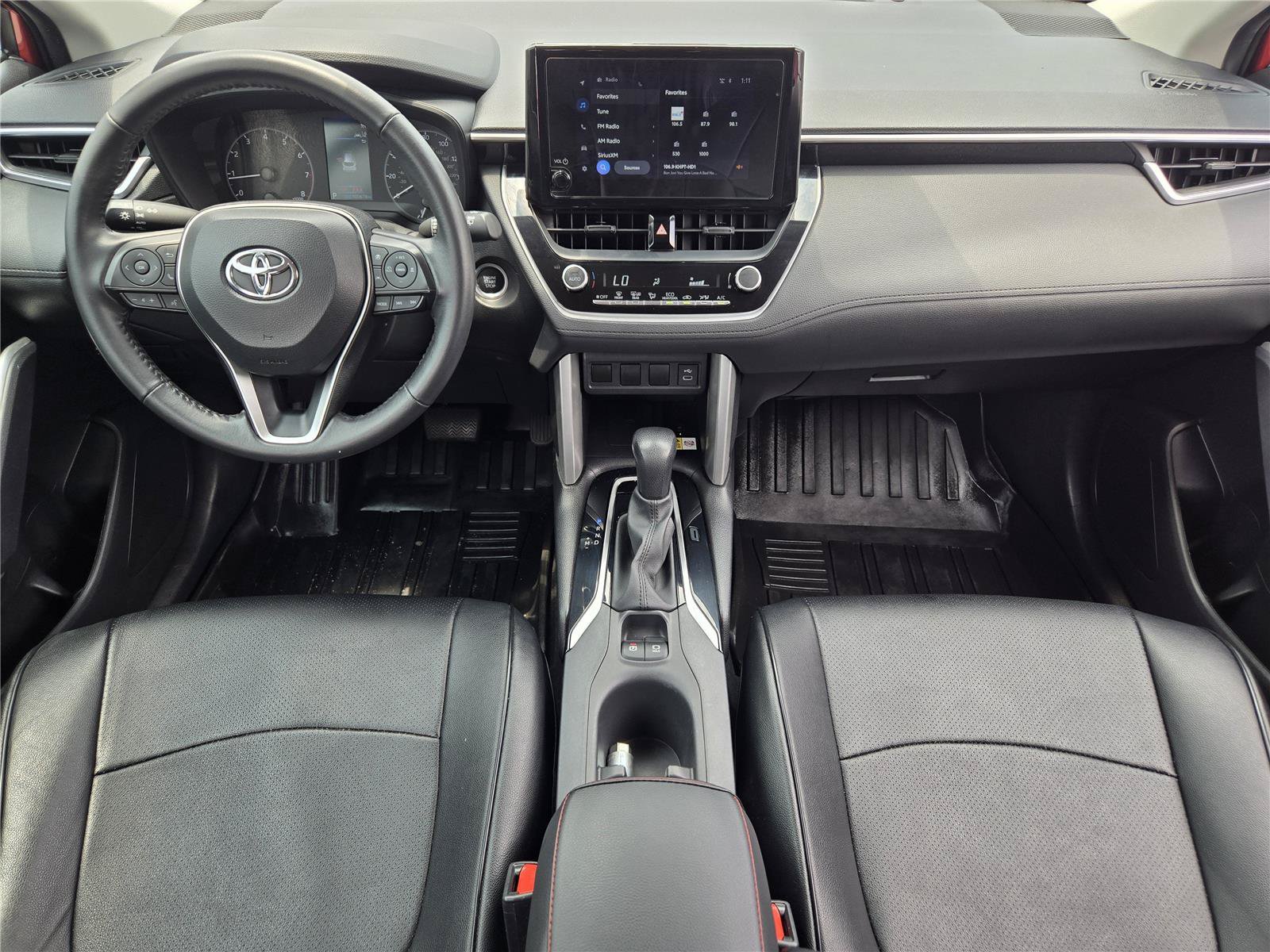 Used 2023 Toyota Corolla Cross LE FWD image 23