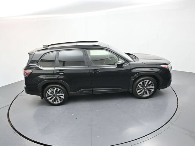 Used 2025 Subaru Forester Touring w/ Popular Package - Touring AWD/4WD image 26